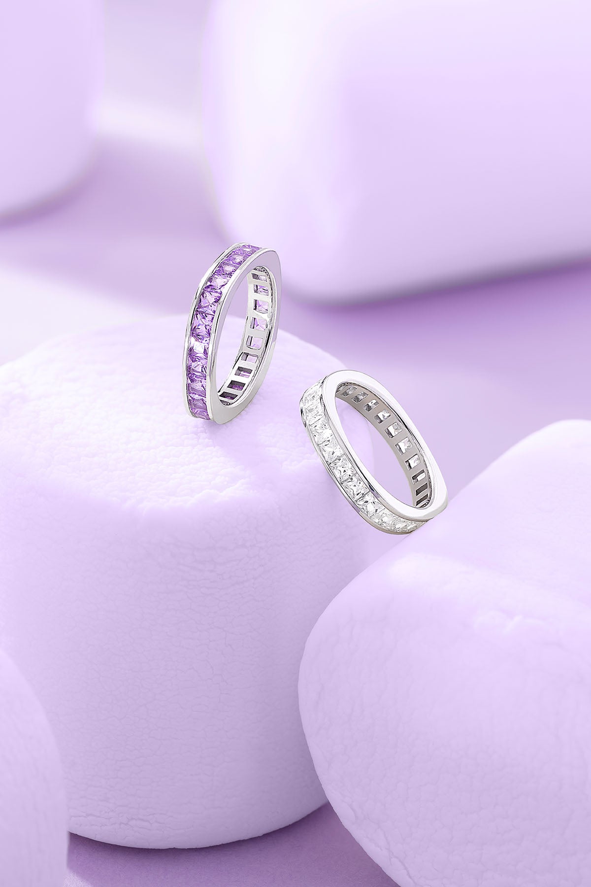 Lumière Pavé Ring on a purple background
