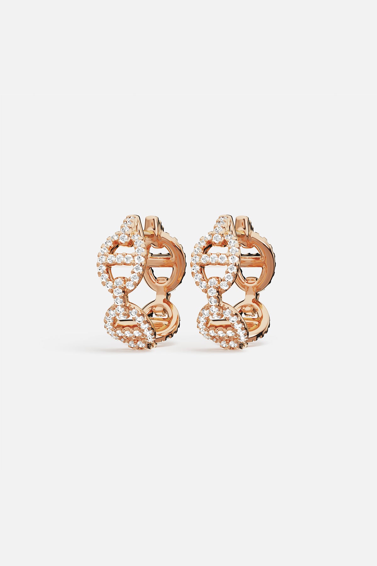 Earrings APM Monaco: yellow gold maille hoop earrings with pavé diamonds.