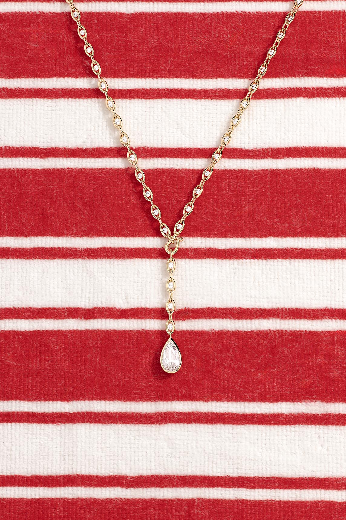 APM Monaco Necklace Enchaîné