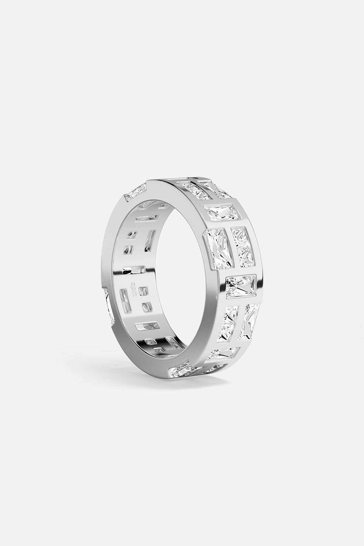 06-W23798OX-APM-Monaco-Ice-Ring