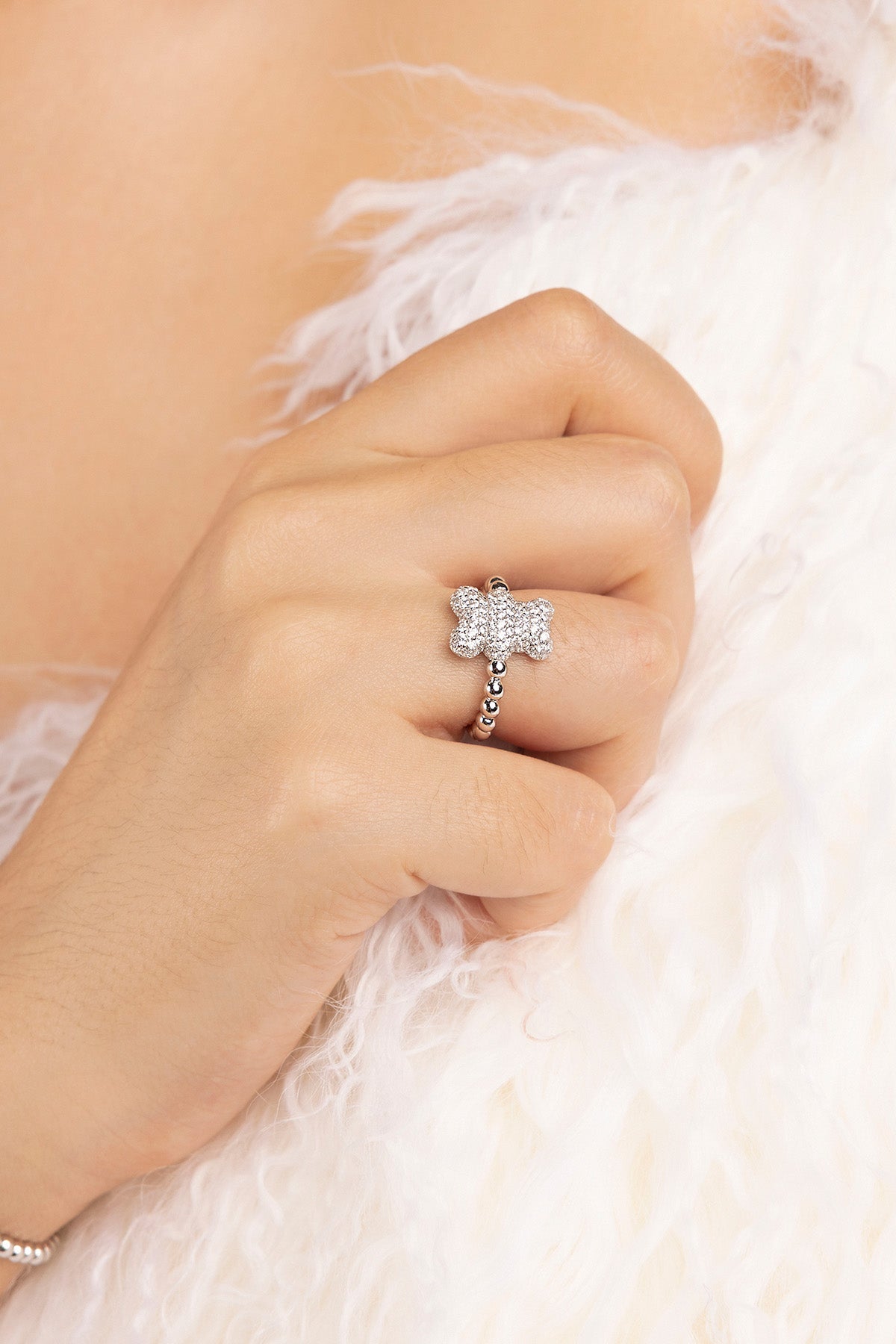 Baby Snow Yummy銀珠戒指| APM Monaco