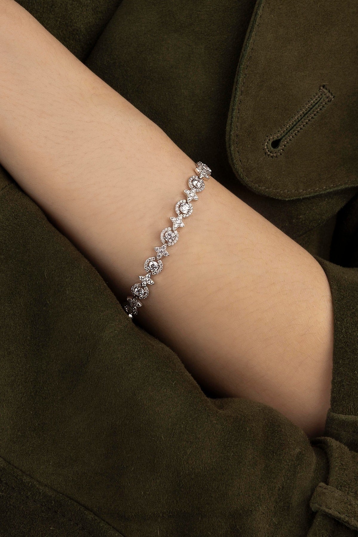 アクセサリー hobo Cobblestone Silver Bracelet hobo Silver Accessory by STANLEY PARKER | 茨城県つくば市の