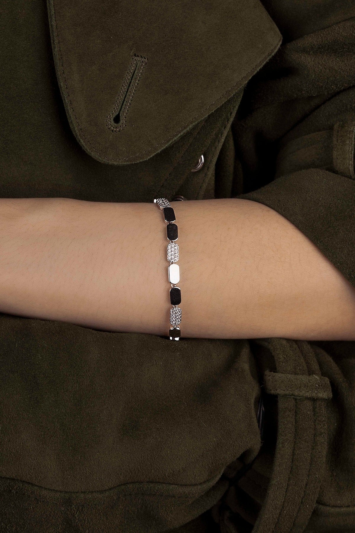 Dainty シルバーブレスレット | APM Monaco