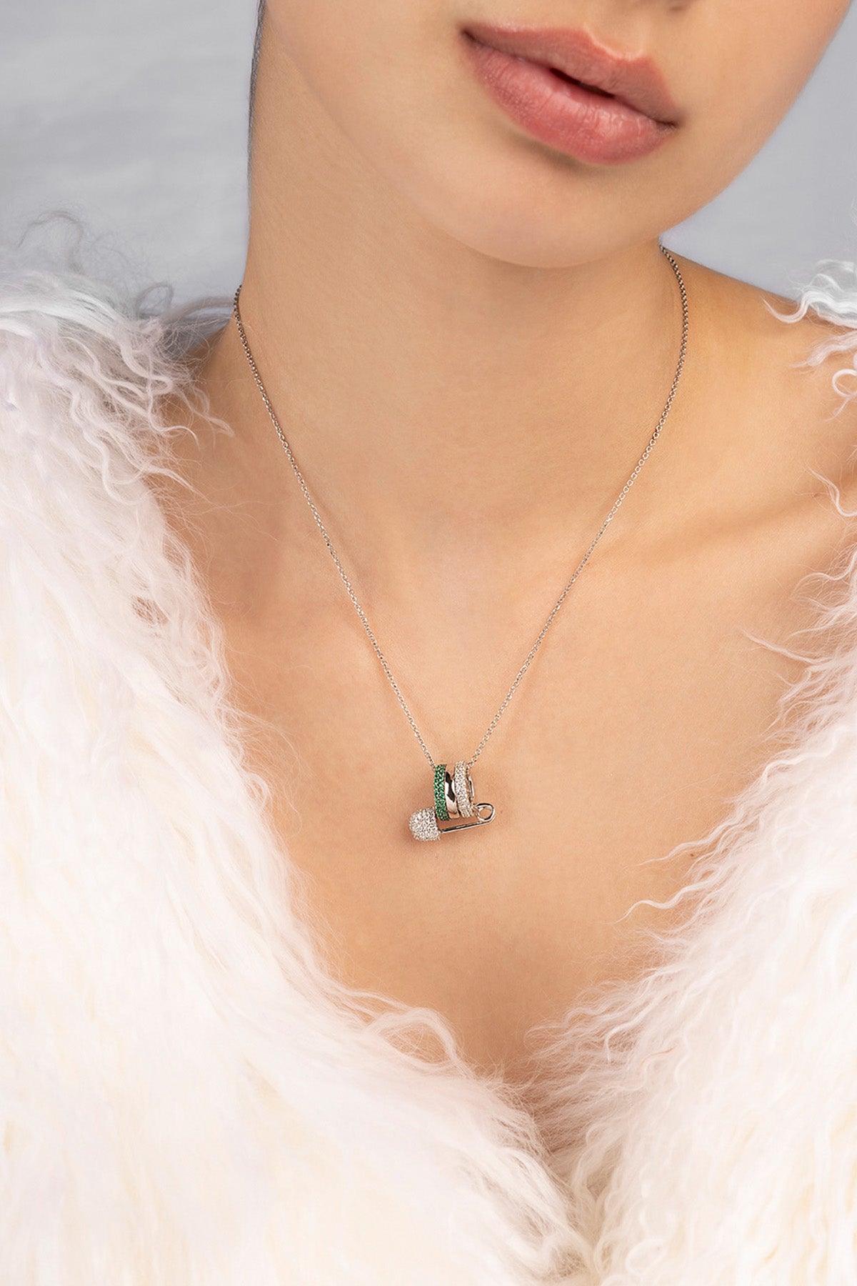 Green Safety Pin Adjustable Necklace | APM Monaco