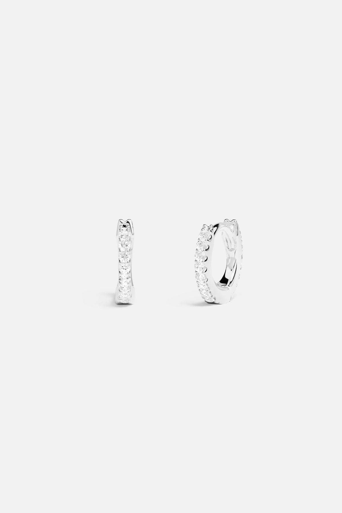 apm monaco フープピアス 廃盤サイズ Small 6mm Paved Hoop Earrings | APM Monaco