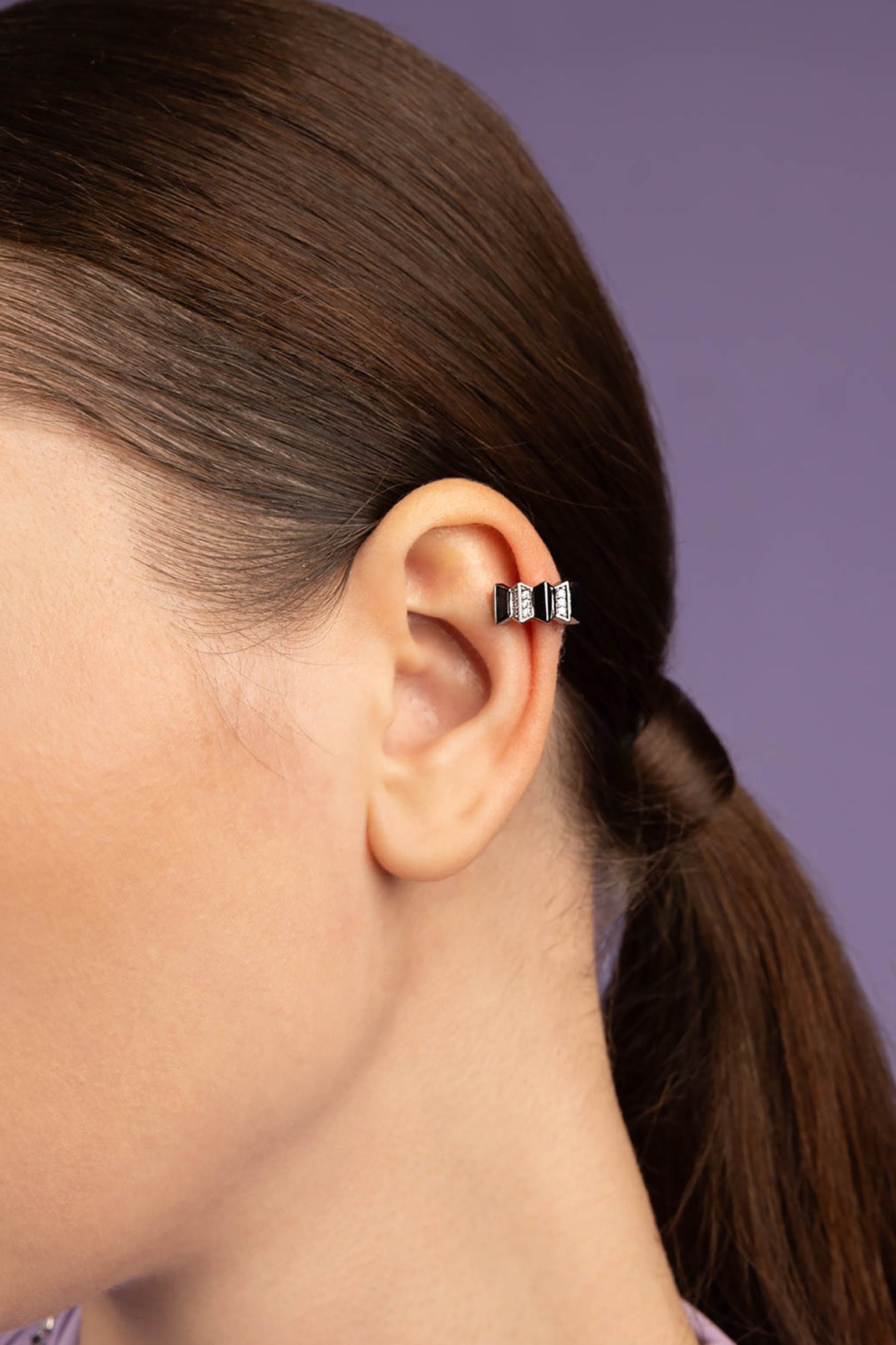 Chunky Dark Grey Up and Down Ear Cuff | APM Monaco
