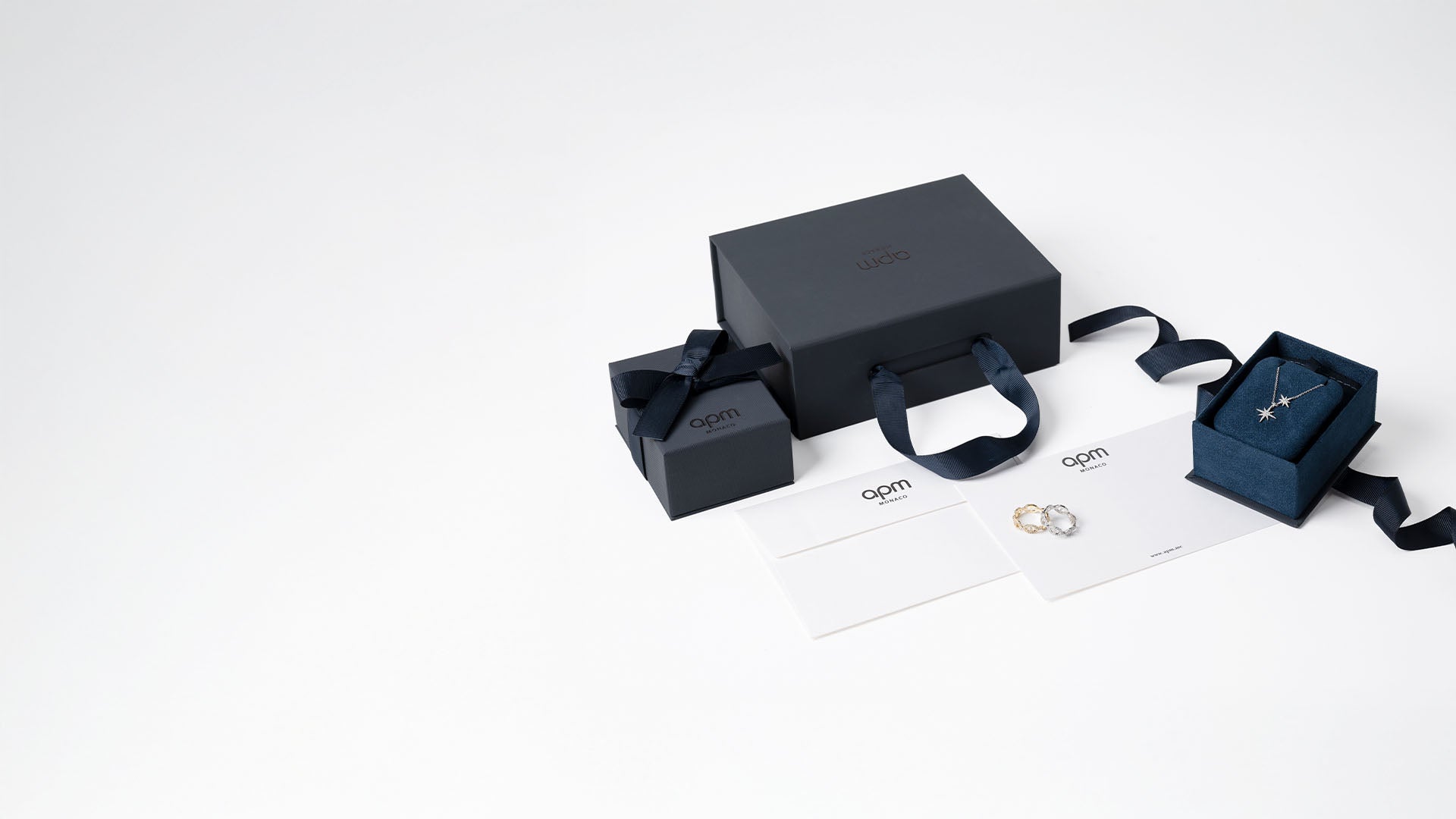 Master Baba Yummy Bear Adjustable Chain Necklace | APM Monaco