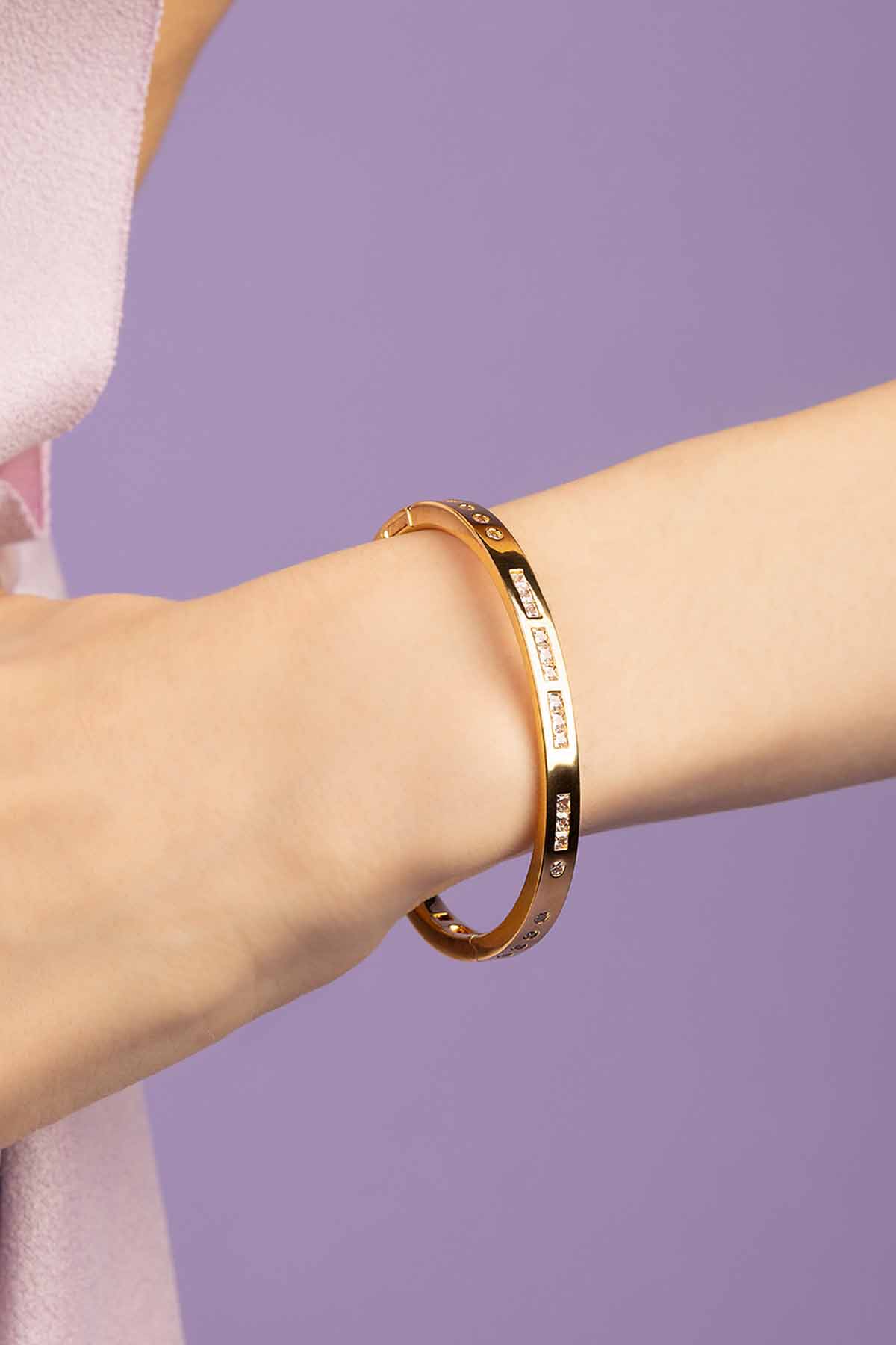 BONHEUR Morse Code Bangle | APM Monaco