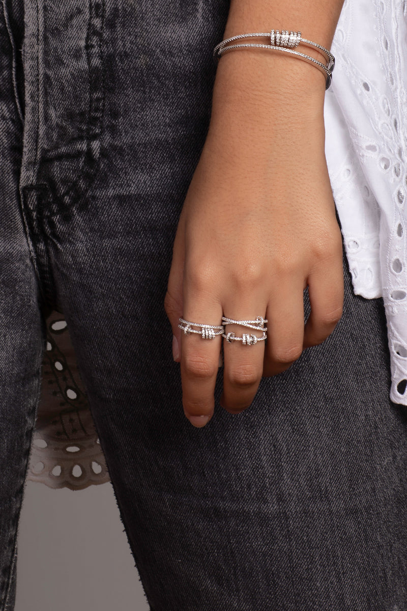 Double Ring with Sliding Hoops