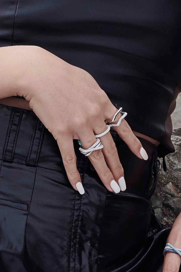 APM Monaco White Crossed Rectangle Ring in Silver