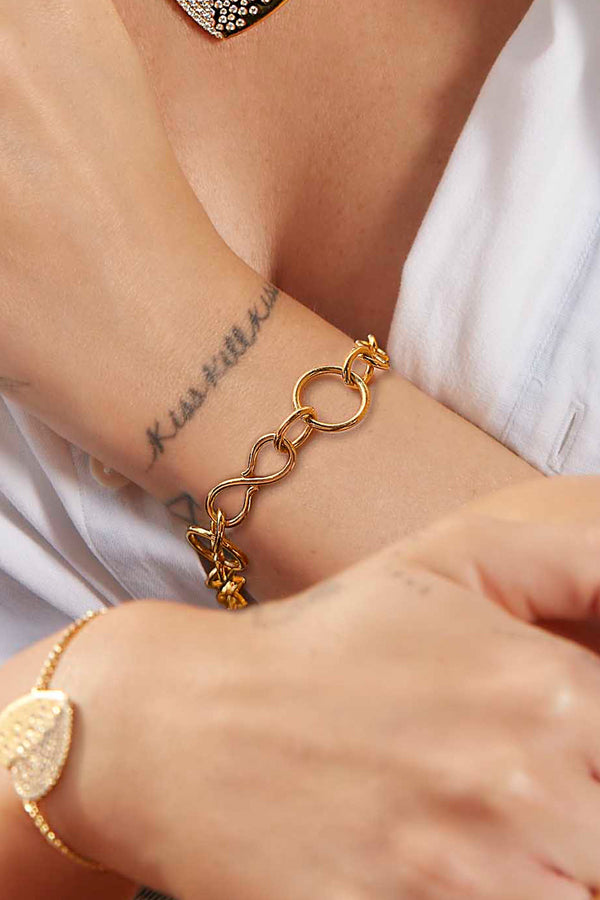 APM Monaco Infinity Chain Bracelet in Yellow Gold