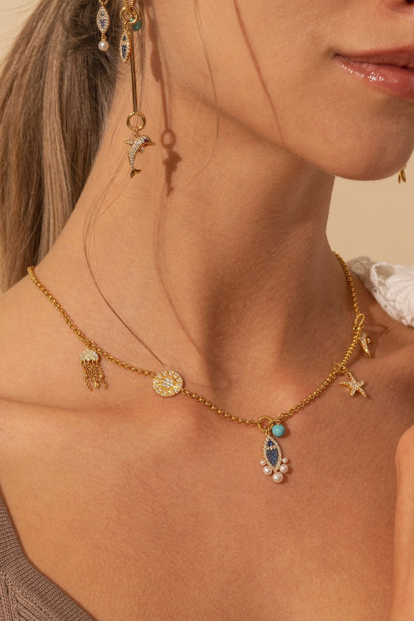Verstellbare Halskette mit Meereselementen – Silber vergoldet