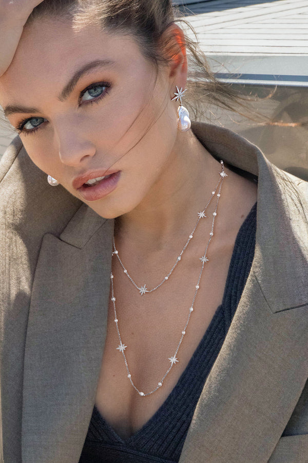 APM Monaco Versatile Météorites Wrap-Around Necklace with Pearls in Silver