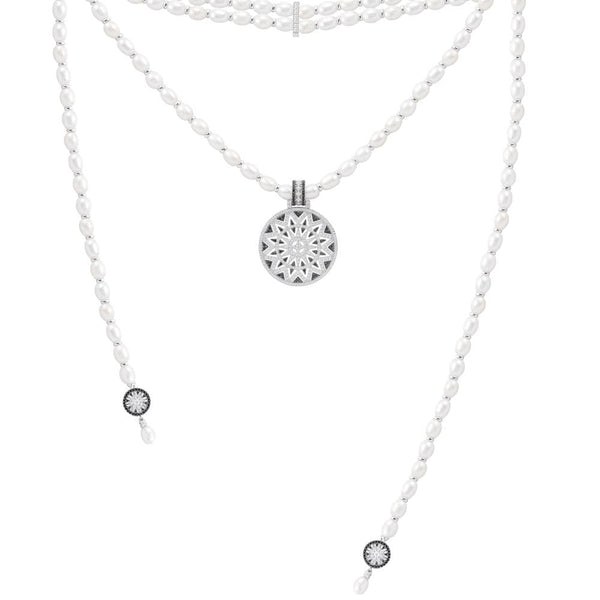 Collana regolabile perle con pendente bianco e nero - argento