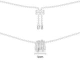 Verstellbare Halskette mit runden Elementen in Weiß – Silber